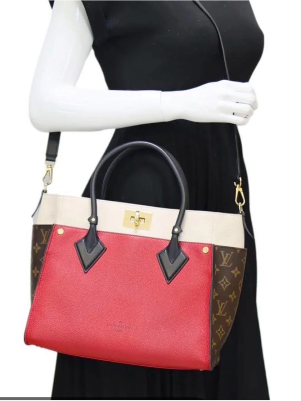Louis Vuitton On My Side MM Bag brand New dustbag only never used ❤️🤎price final - Picture 3 of 16